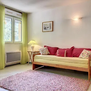 appartement-20-avec-balcon-rsidence-de-lars.midi-pyreneeshotels.com/